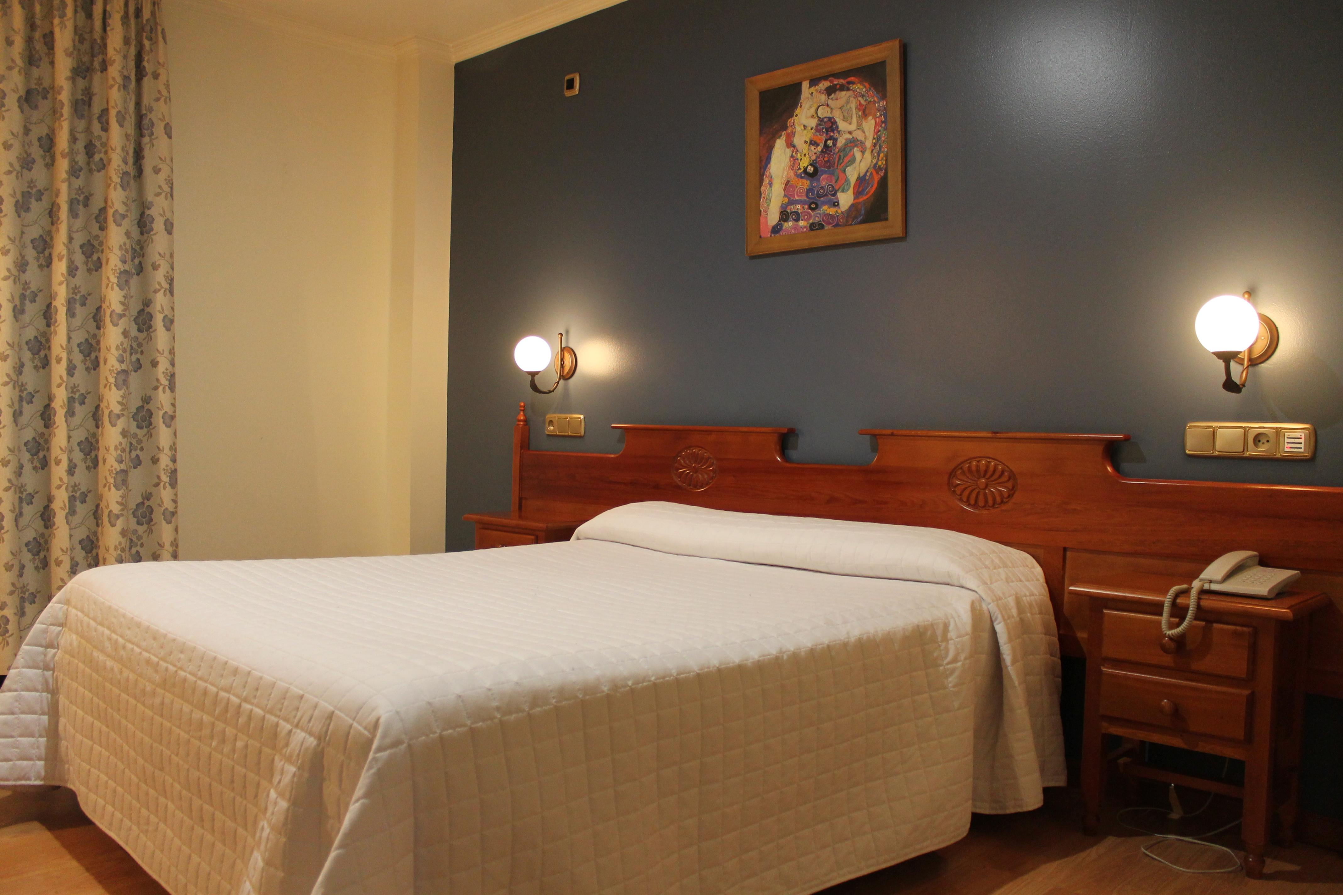 פונפרדה Hotel El Castillo מראה חיצוני תמונה