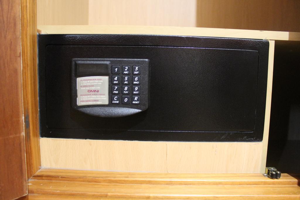 פונפרדה Hotel El Castillo מראה חיצוני תמונה